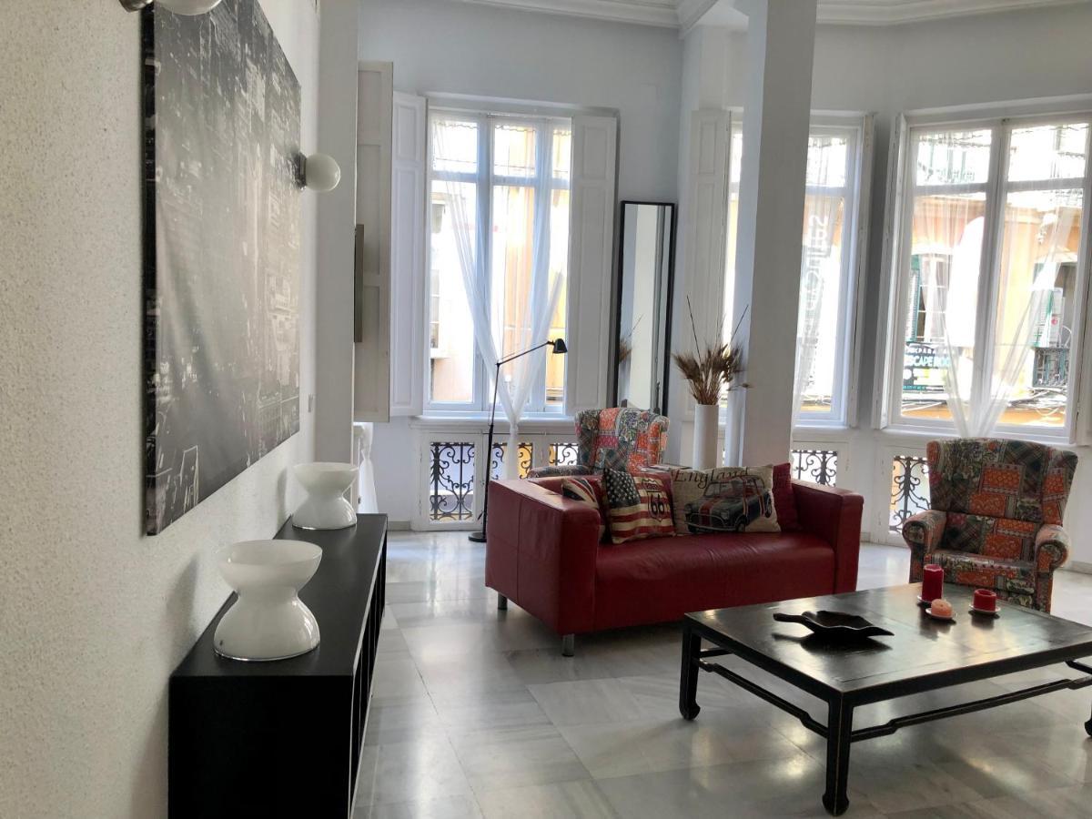 Echegaray Suites Málaga Eksteriør billede